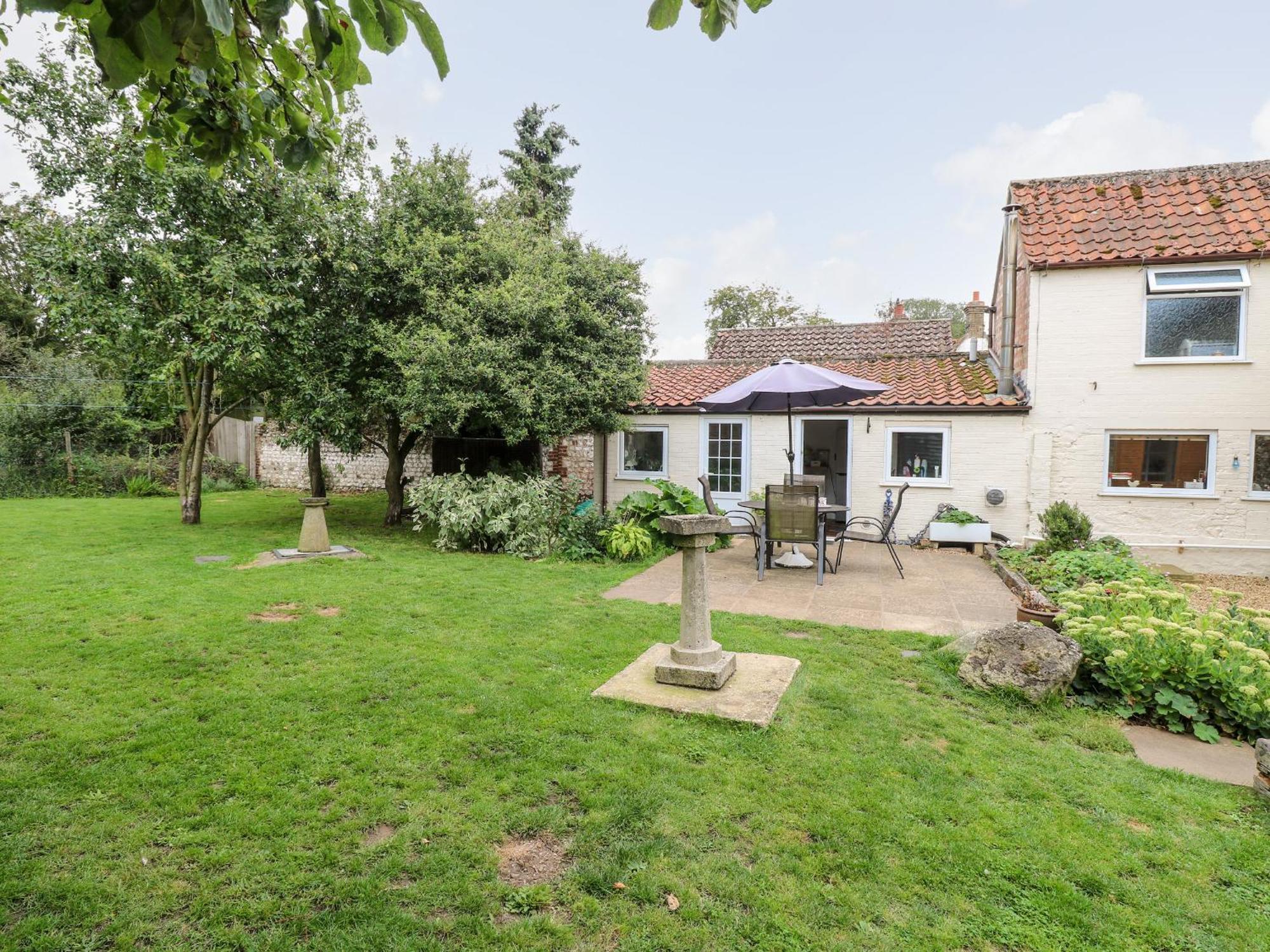Garden House Villa Thetford Bagian luar foto